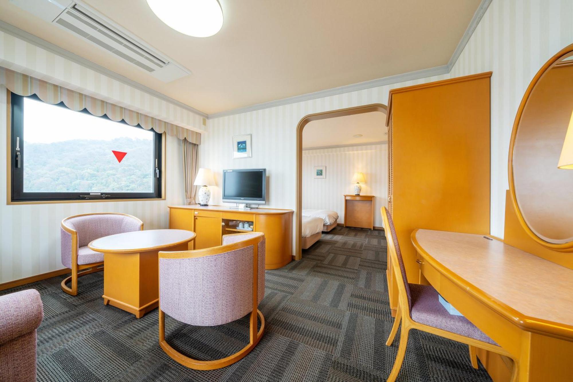 Hotel Castle Inn Ise Meotoiwa ภายนอก รูปภาพ